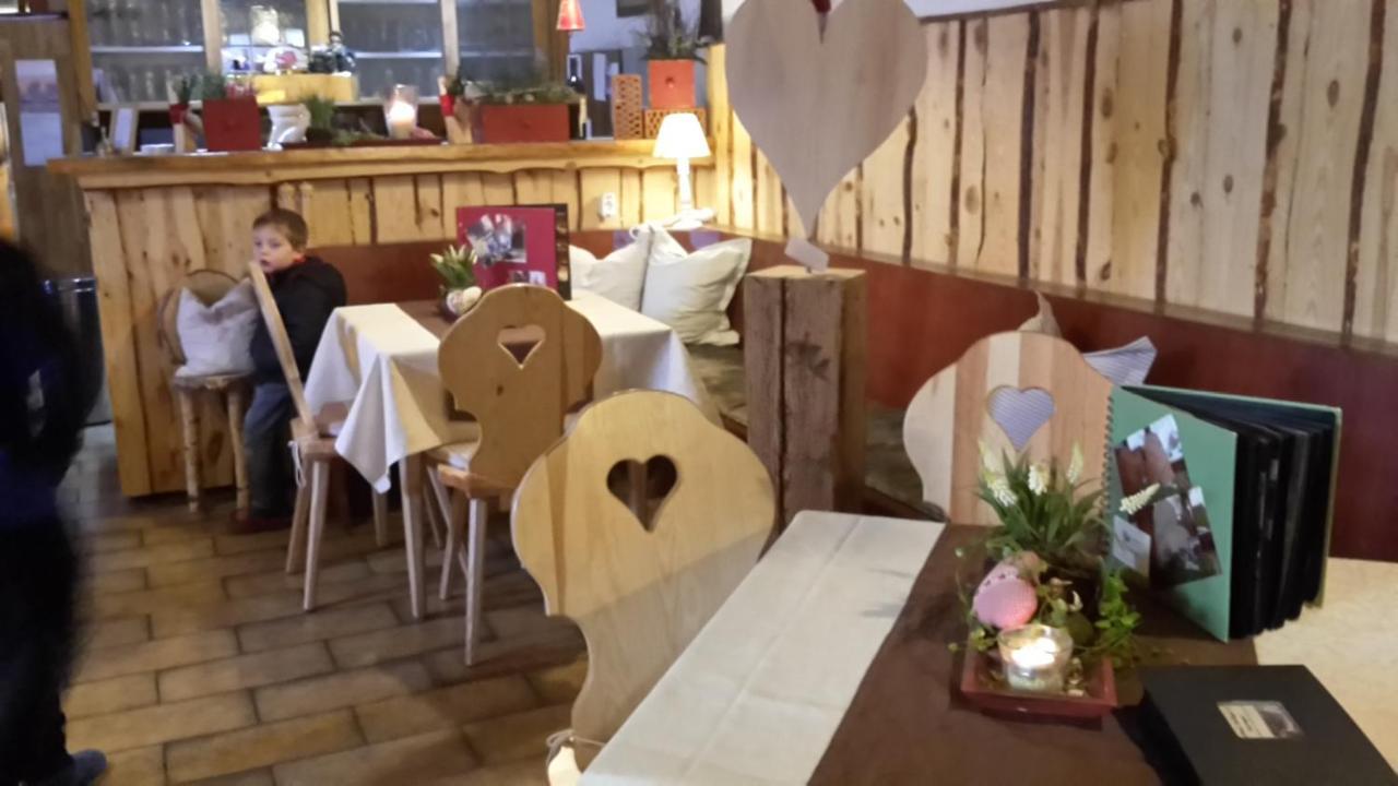 Gasthaus Dollinger Dinkelsbuehl Ngoại thất bức ảnh